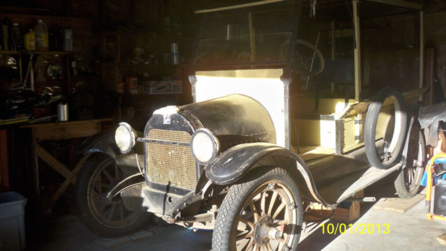 1918 Black and Yellow Buick Light Delivery Truck Delivery Wagon
