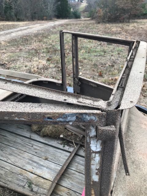 1919 Rust Dodge 2 door Old and rusty