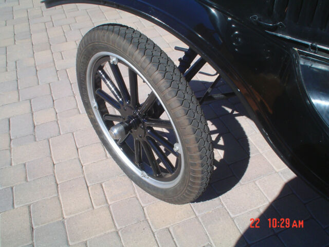 1919 Black Ford Model T Dept. Hack