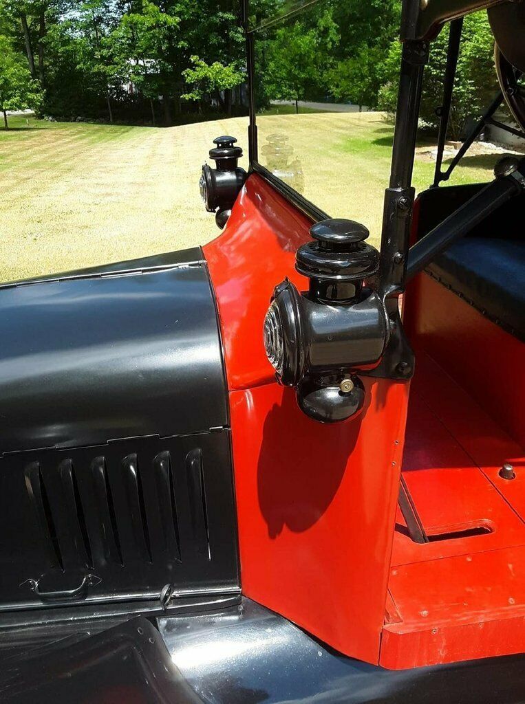 1920 Red Ford Model T Pickup (Truck)