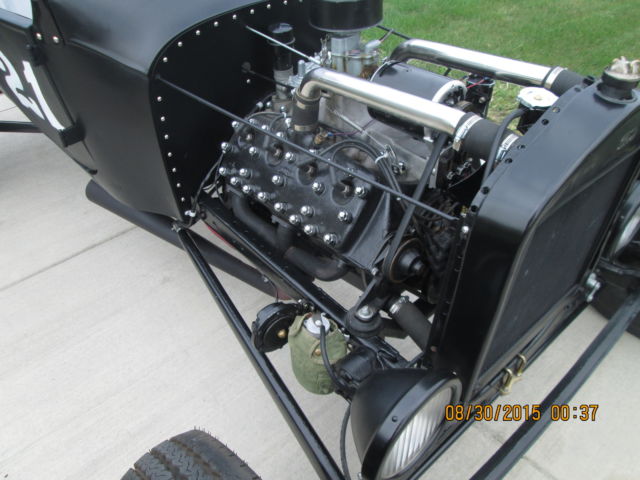 1921 semi flat black Ford Model T 1 door no top convertiable