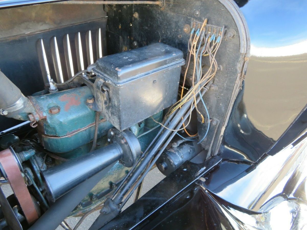 1922 Black Ford Model T Coupe