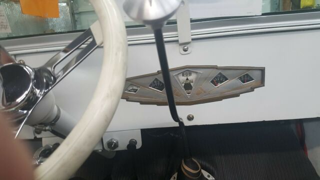 1922 White Ford rroadster roadster