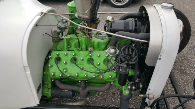 1922 White Ford rroadster roadster