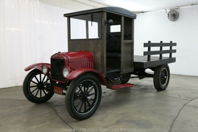 1922 Red Ford Model T