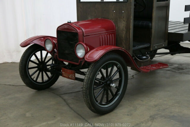 1922 Red Ford Model T