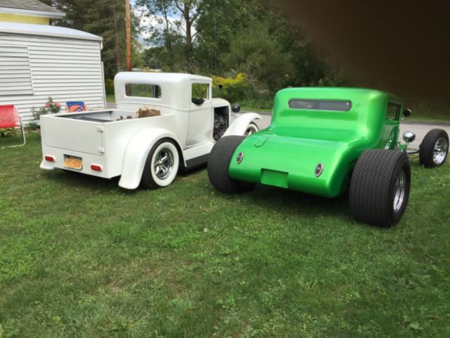 1923 Green Ford Custom coupe Convertible