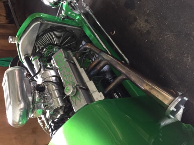 1923 Green Ford Custom coupe Convertible