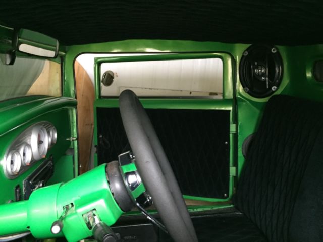 1923 Green Ford Custom coupe Convertible