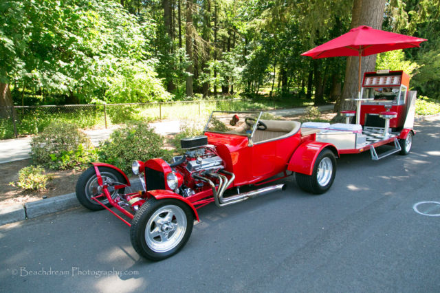 1923 red Ford Model T