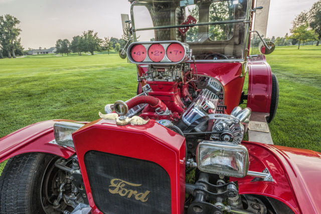 1923 red Ford C-Cab
