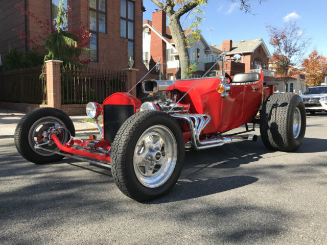 1923 Red Ford Model T Cab & Chassis