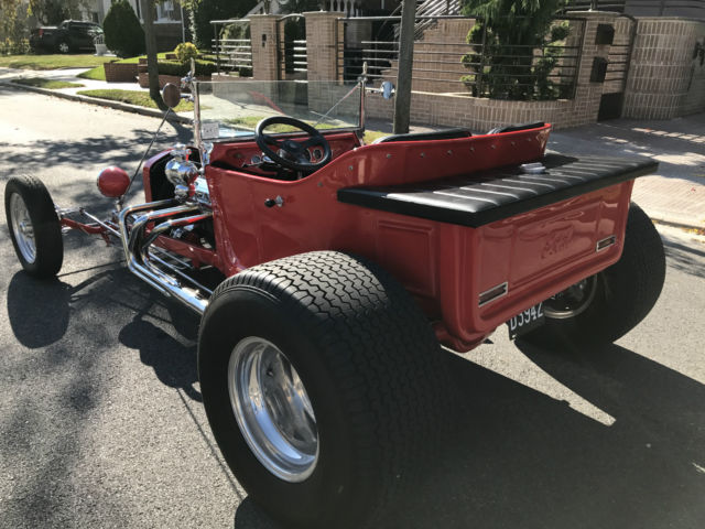 1923 Red Ford Model T Cab & Chassis