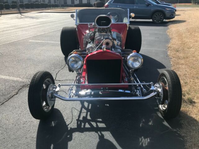 1923 Red Ford Model T Convertible