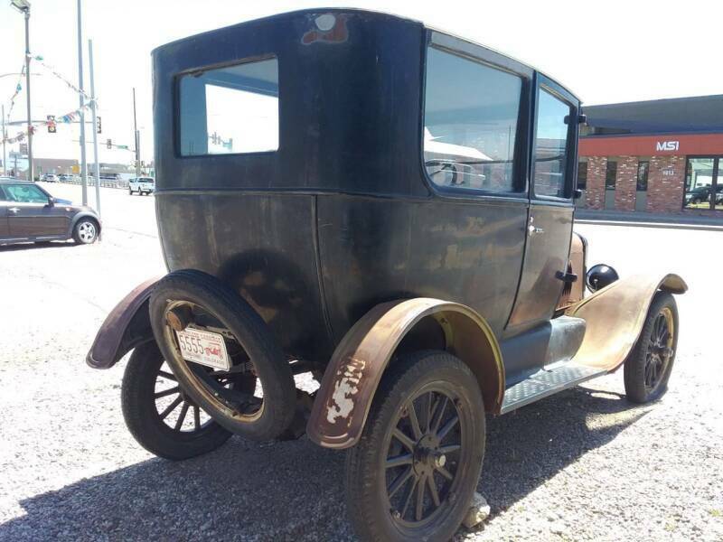 1923 Black Ford Model T Sedan