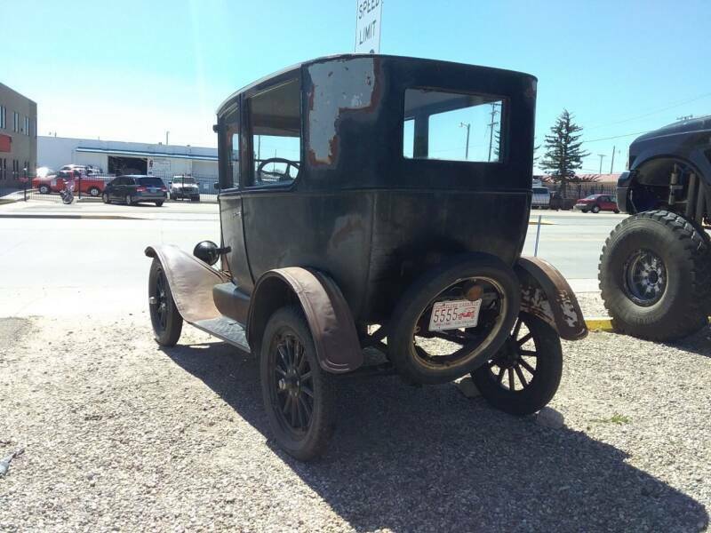 1923 Black Ford Model T Sedan