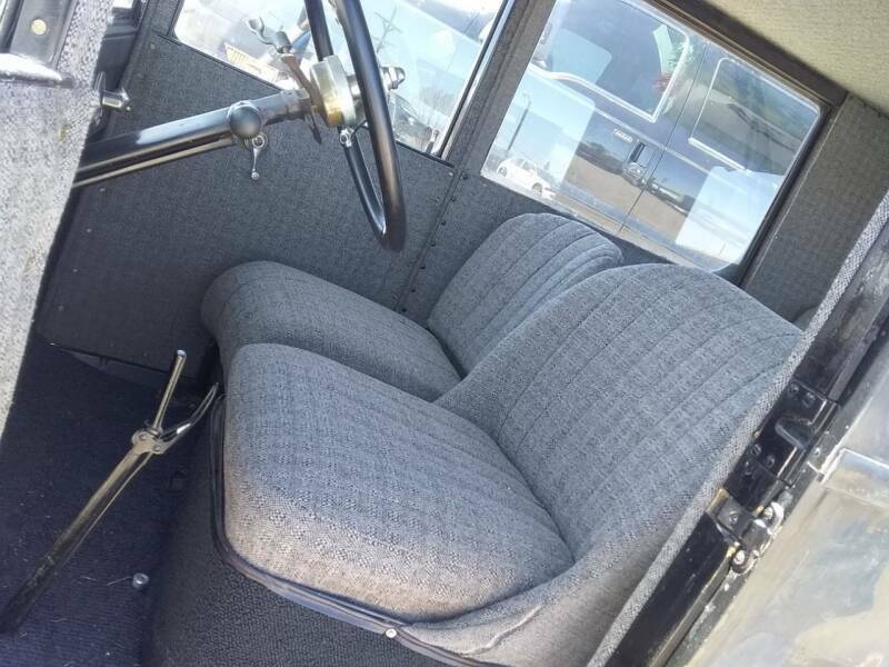 1923 Black Ford Model T Sedan