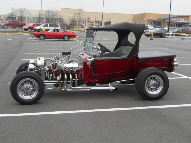 1923 candy apple red Ford Model T Convertible