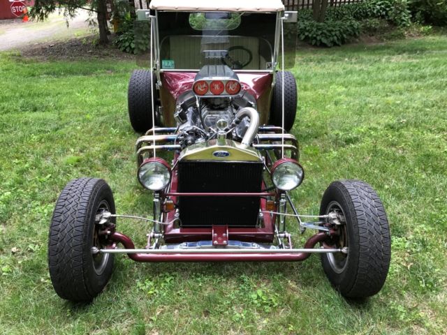 1923 Burgundy Ford T-Bucket Convertible