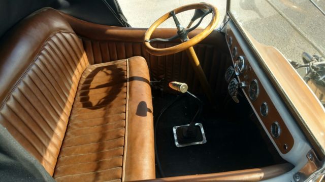 1923 Gold Ford Model T Convertible