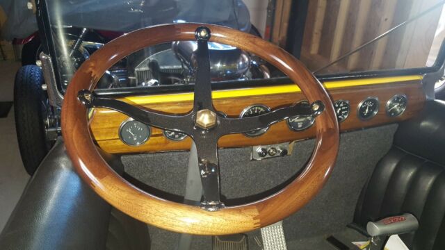 1923 Yellow Ford T-Bucket - Hot Rod - Roadster Convertible