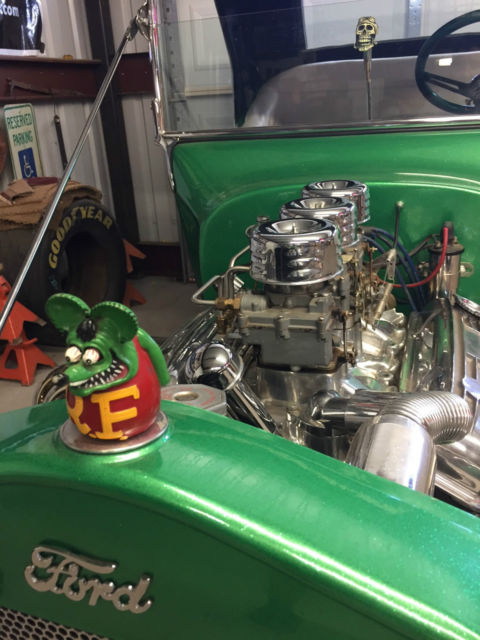 1923 Green w/ flakes Ford Model T Roadster