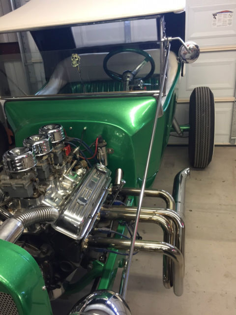 1923 Green w/ flakes Ford Model T Roadster