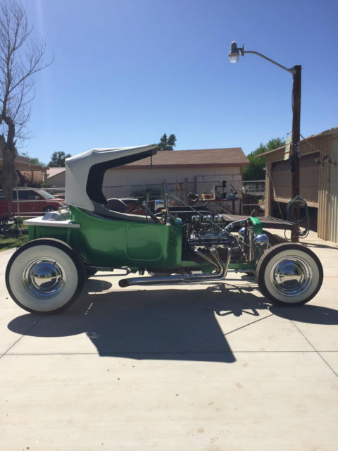 1923 Green w/ flakes Ford Model T Roadster