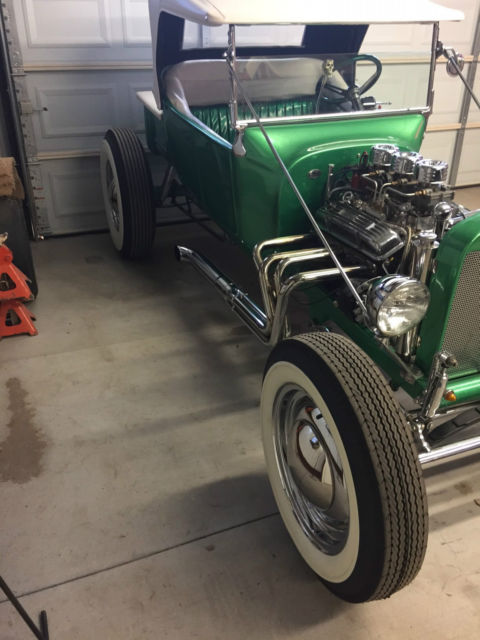 1923 Green w/ flakes Ford Model T Roadster