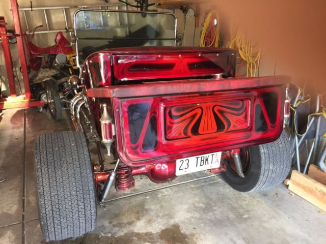 1923 Burgundy Ford Model T Coupe
