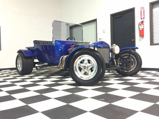 1923 Blue Ford Model T Coupe