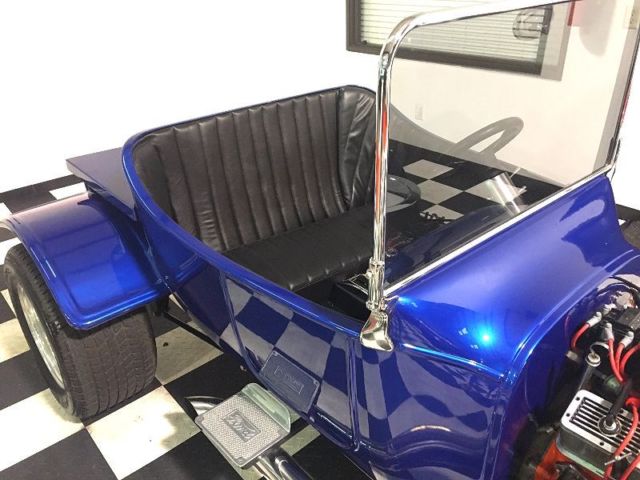 1923 Blue Ford Model T Coupe