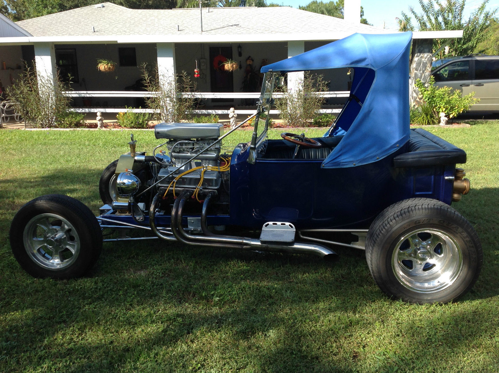 1923 Blue Ford Model T Convertible