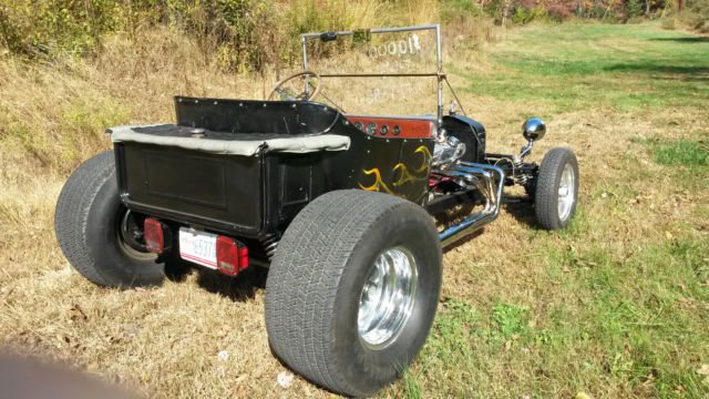 1923 Black Ford Model T Convertible