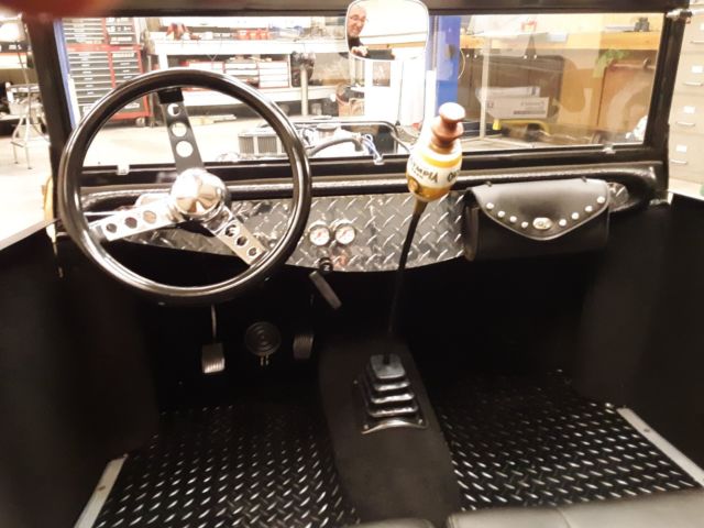 1985 Black Ford Model A