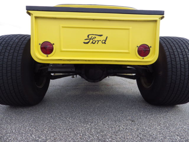 1923 Yellow Ford Model T