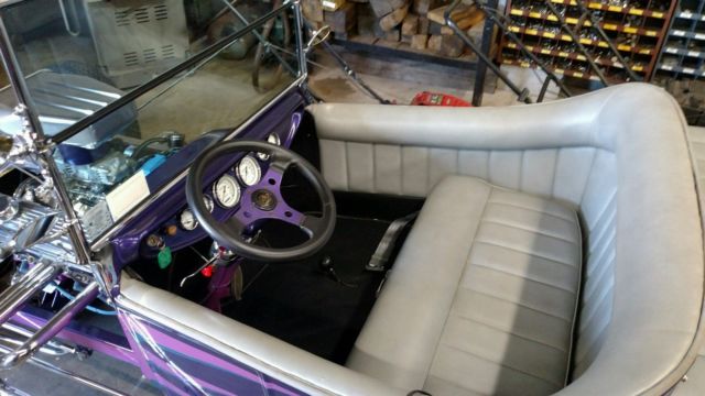 1923 Purple Ford Model T Fiberglass