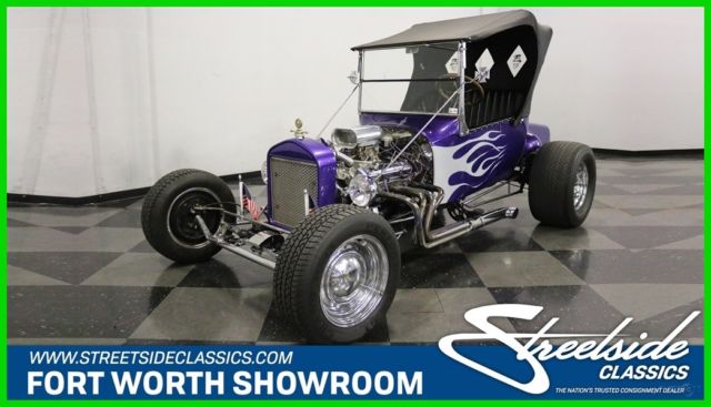 1924 Purple Ford T-Bucket