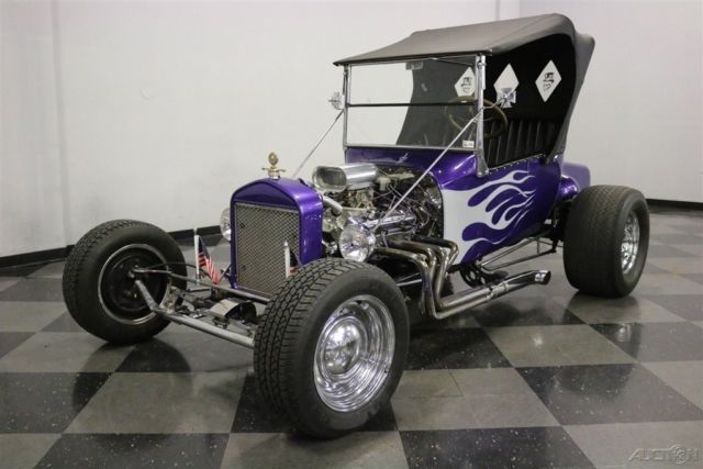 1924 Purple Ford T-Bucket