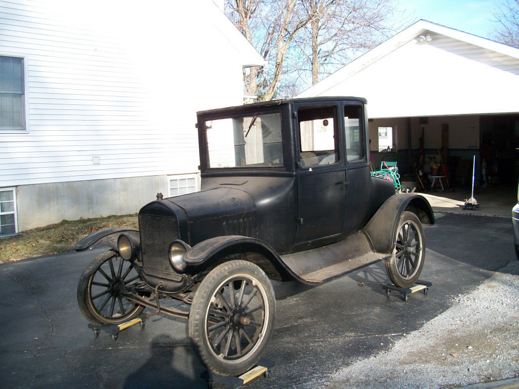 1924 Black Ford Model T U/K