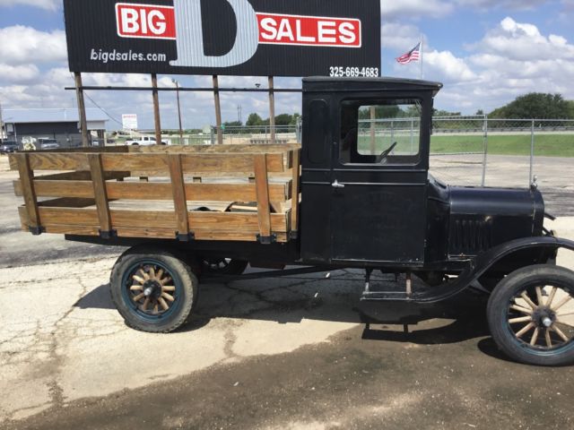 1924 Black Ford Model T