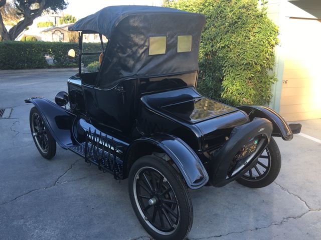1924 Black Ford Model T Roadster