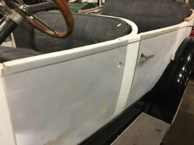 1925 White Plymouth Touring Convertible