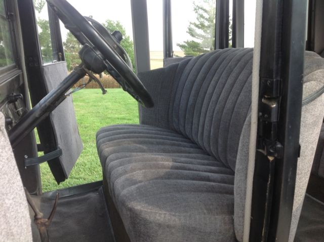 1925 Black Ford Model T Sedan