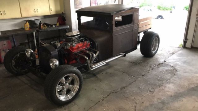 1925 Brown Ford Model T Cab & Chassis