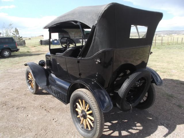1925 Black Ford Model T