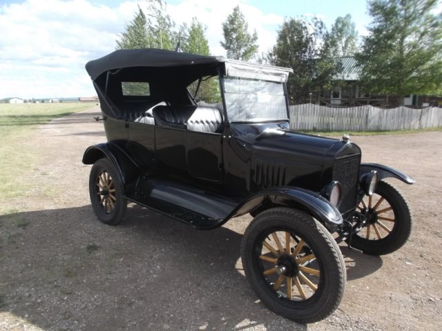 1925 Black Ford Model T