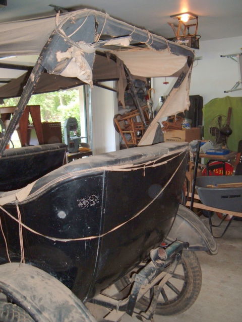 1925 Black Ford Model T Touring T