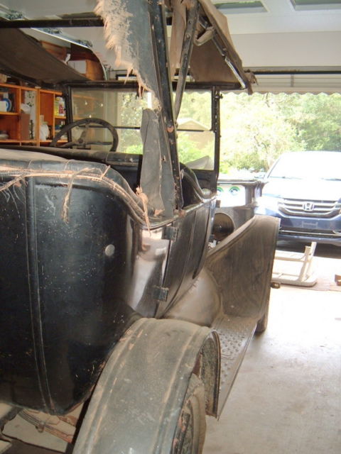 1925 Black Ford Model T Touring T