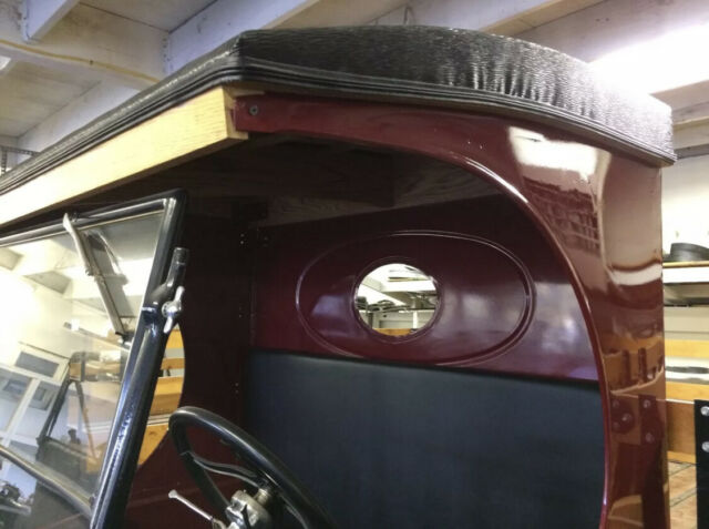 1925 Red Ford Model T